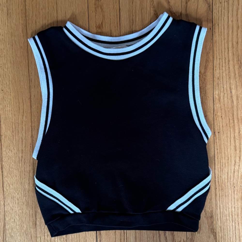 Ethereal Cropped Sweater Tank - Size XS